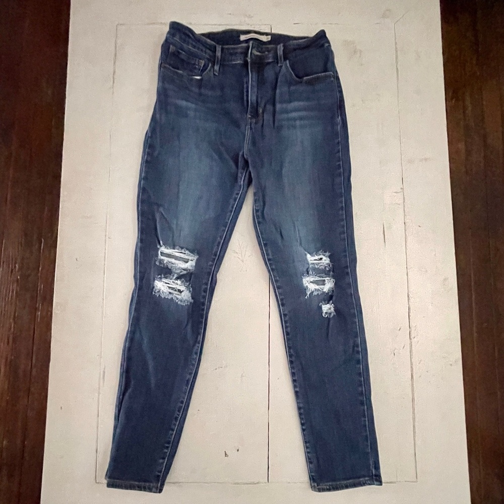 Levi’s 721 High Rise Skinny - Picture 2 of 2